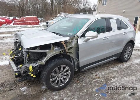 2022 Cadillac Xt4 Awd Premium Luxury z USA, uszkodzony, nr VIN 1GYFZDR46NF101135